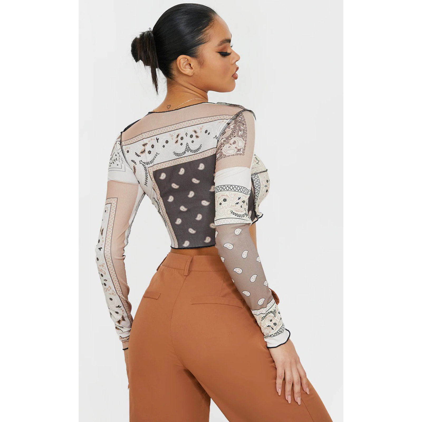 Dámske crop top tričko – Obrázok 3