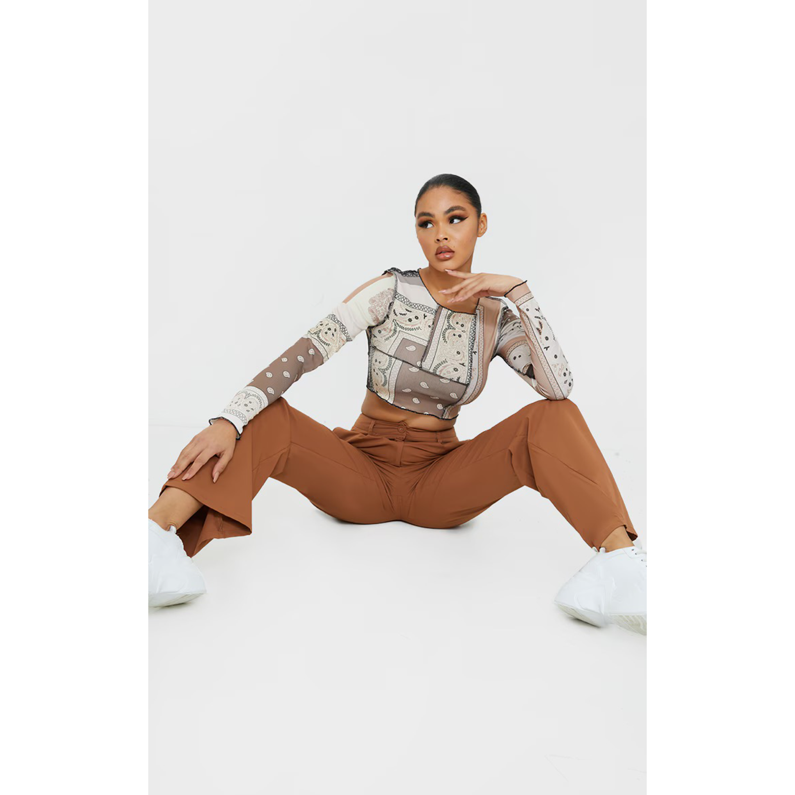 Dámske crop top tričko – Obrázok 2