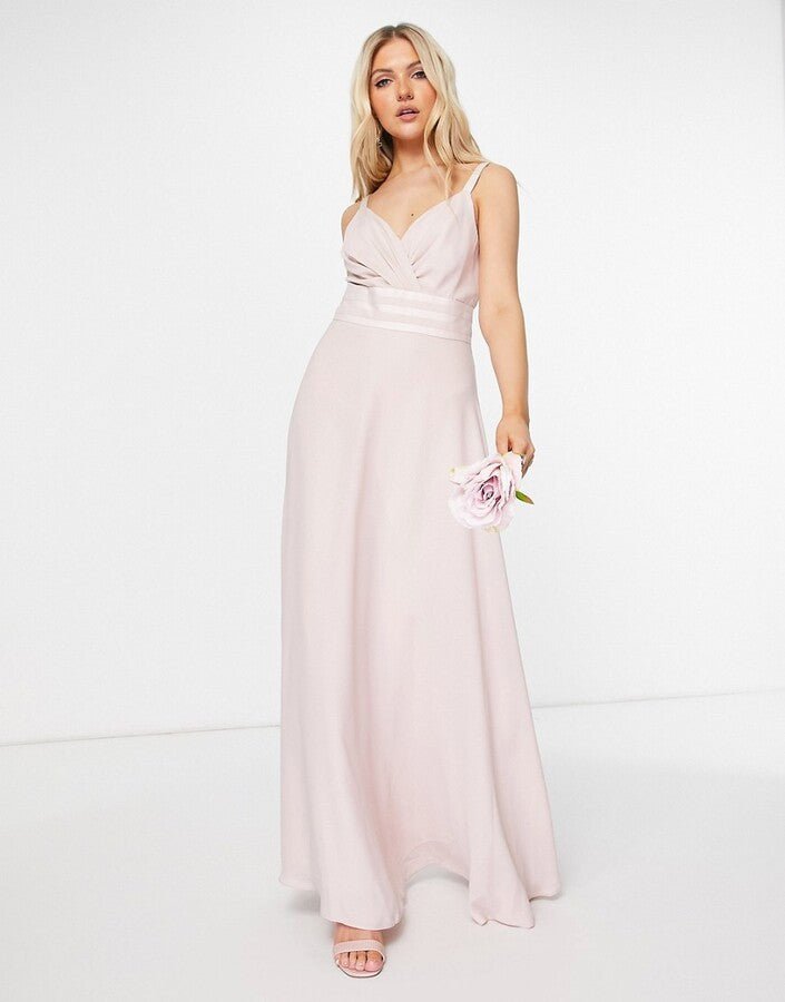 asos-design-bridesmaid-pleated-cami-maxi-dress-with-satin-trim-waist-detail ASOS večerné šaty vo farbe ružová – Obrázok 2