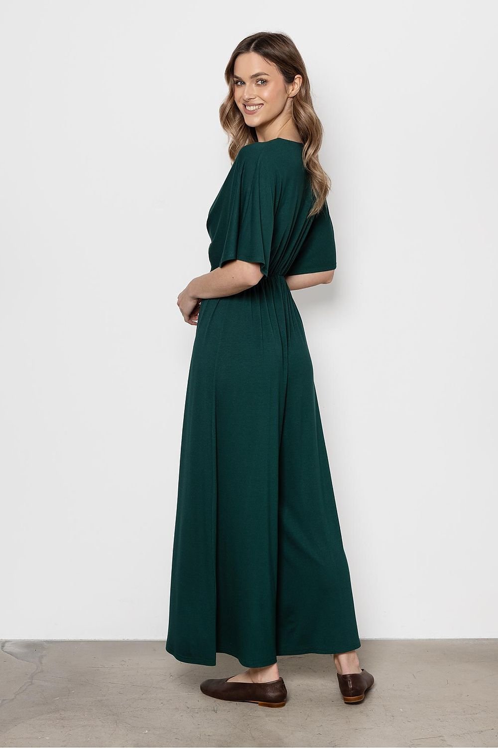 custom1000x1500_1124174 Suit model 227575 awama