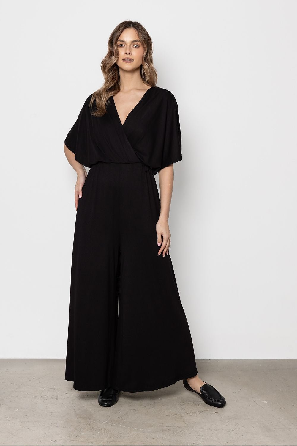 custom1000x1500_1124176 Suit model 227576 awama
