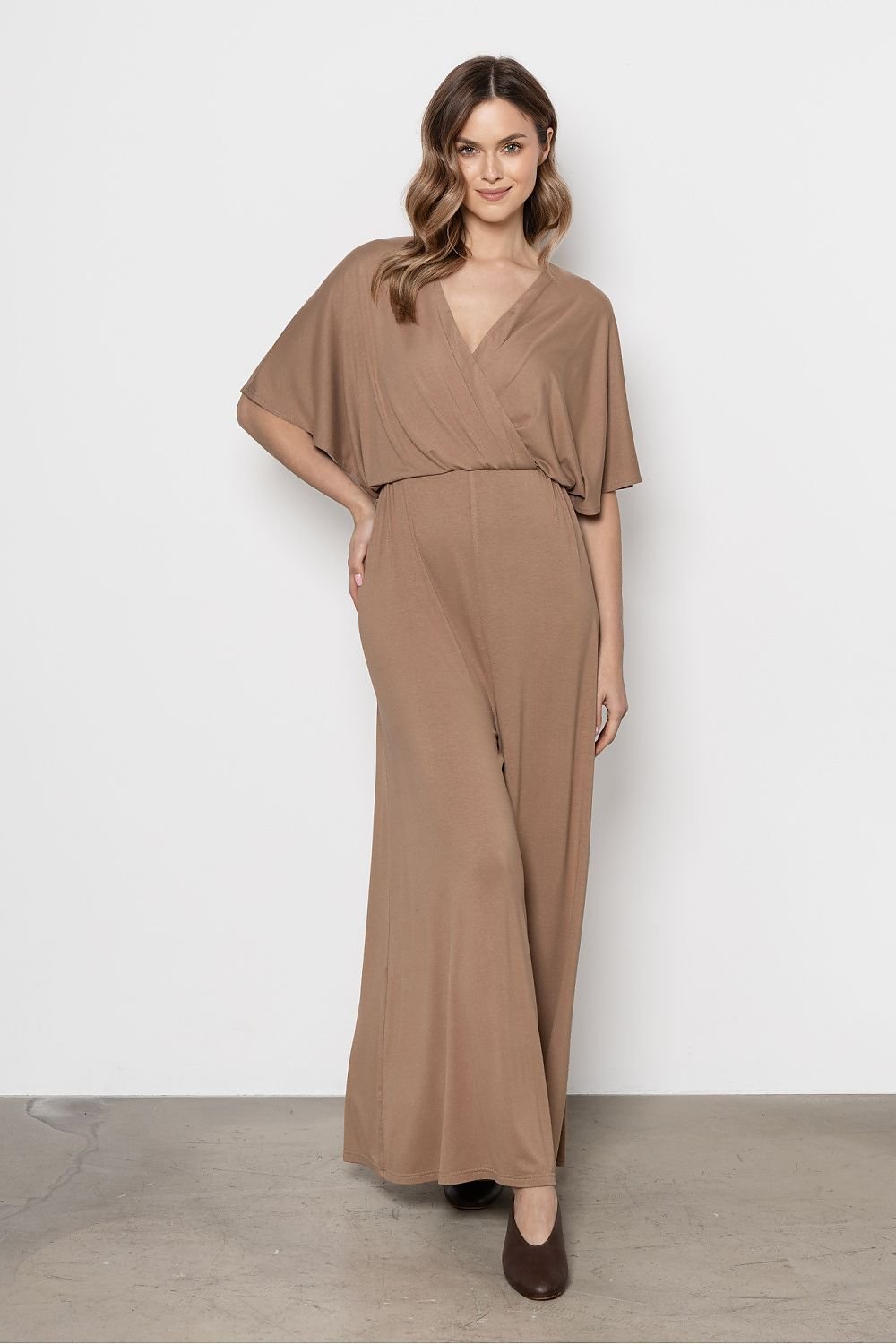 custom1000x1500_1124182 Suit model 227577 awama