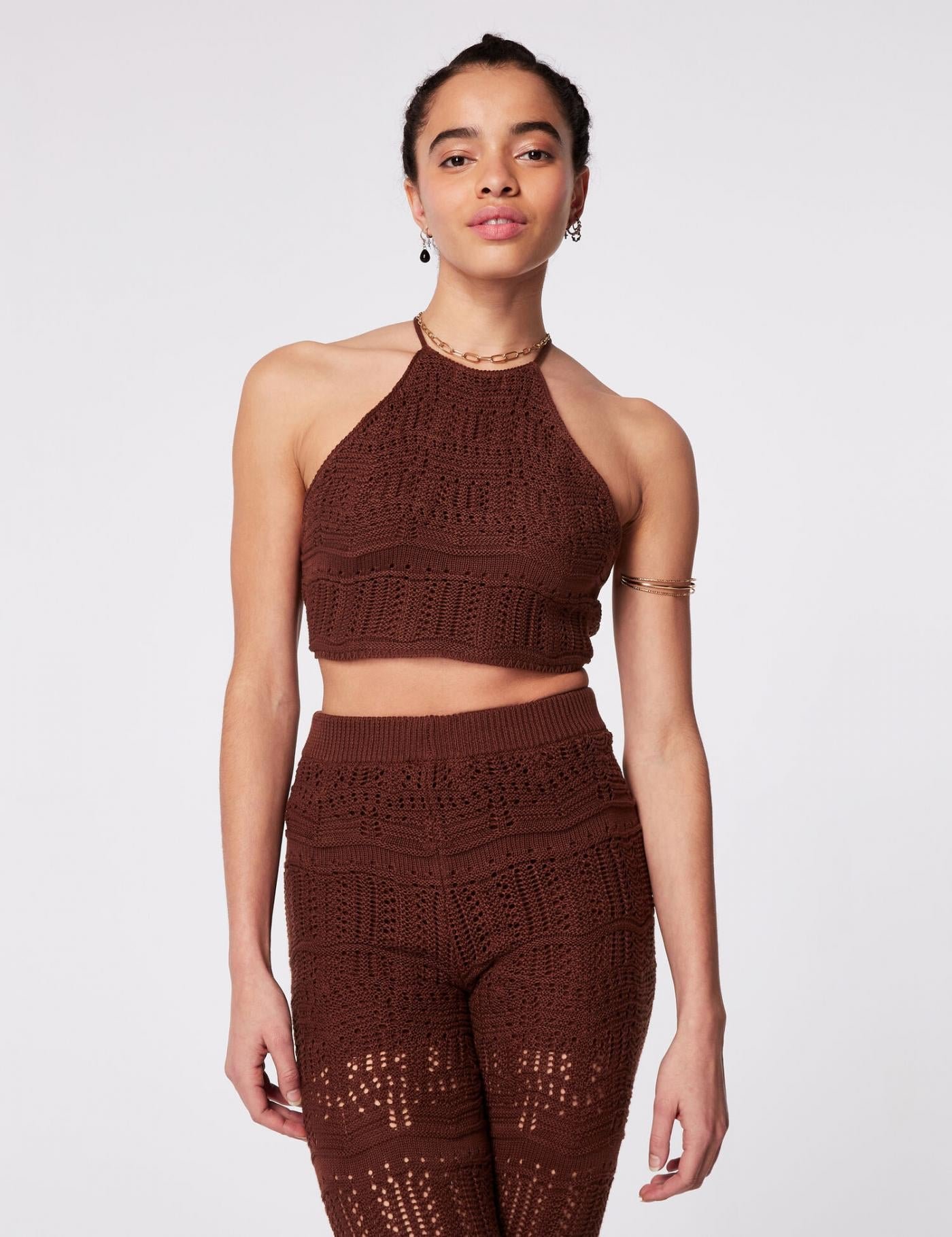 femme-jennyfer-crop-top-crochet-marron-tops-et-t-shirts_1 Don't Call Me Jennyfer háčkovaný dámsky crop top (krátke letné tričko) – hnedá